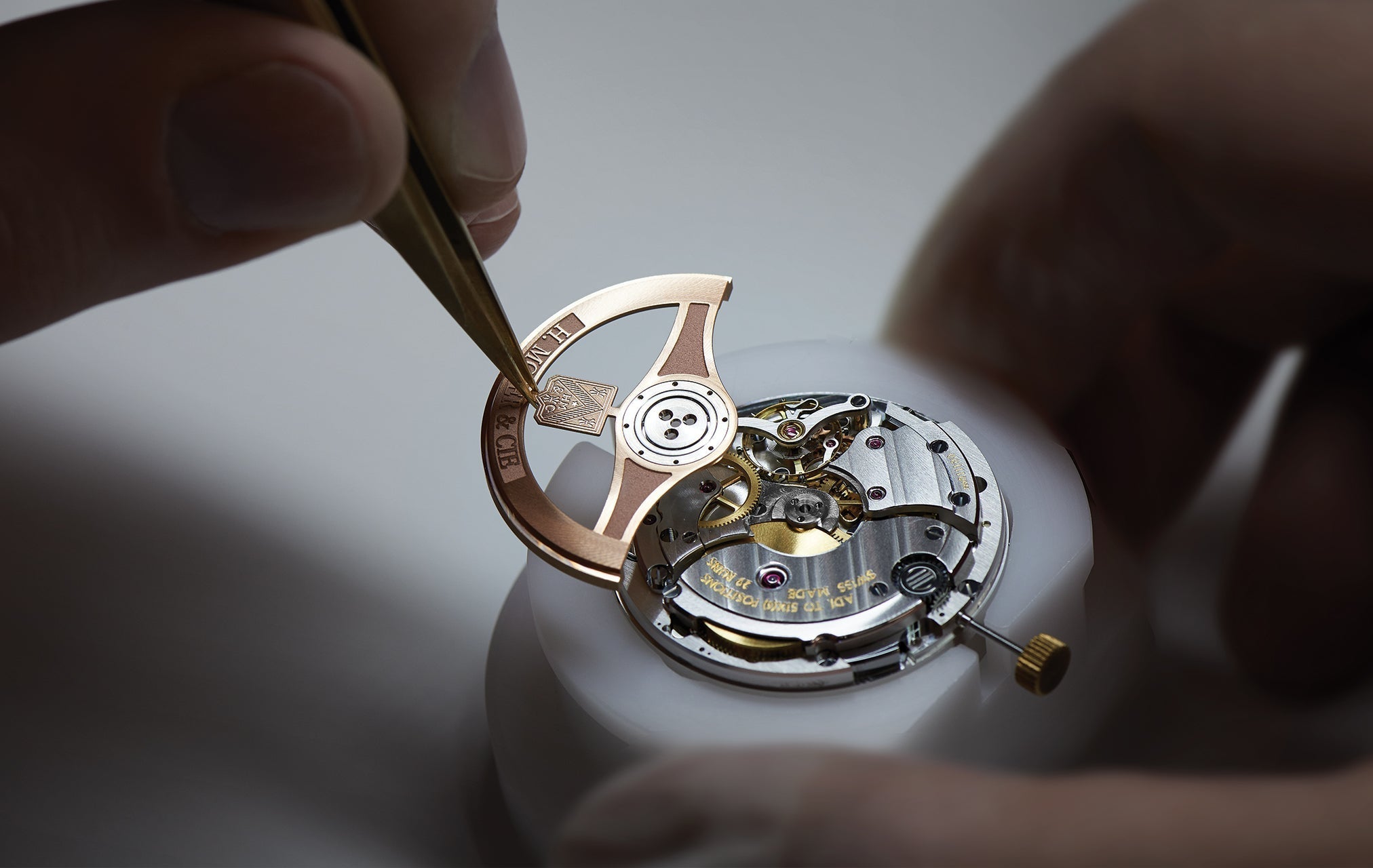 The Hidden World of Watch Finishing: Why Geneva Stripes and Perlage Still Matter