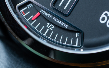 How Power Reserve Indicators are Calibrated During Manufacturing